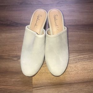 Splendid grey suede clogs
